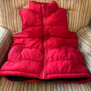 Old Navy Puffer Vest, true red, Large 10/12